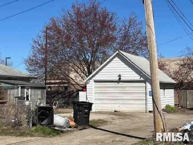 3125 10th St, Rock Island, IL 61201 - photo 4