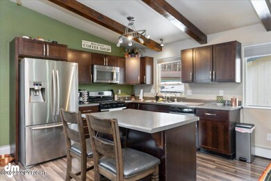 15-Kitchen Unit B_MAX4885