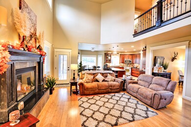 Living Room2