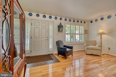 929 Kinhart Ct, Severna Park, MD 21146 - photo 7