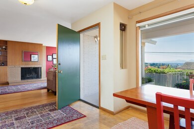 405 9th Ave S, Edmonds, WA 98020 - photo 3