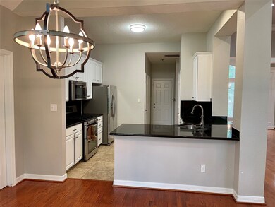 8 Lake Dr, Conroe, TX 77384 - photo 7