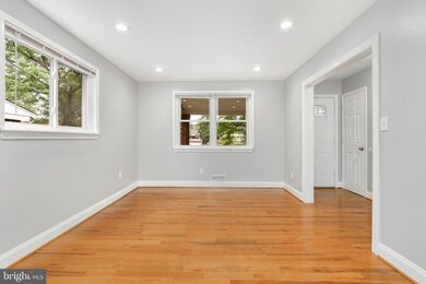 81 55th St SE, Washington, DC 20019 - photo 3