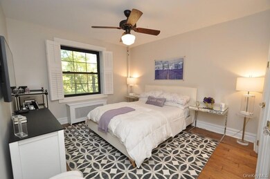 105 Garth Rd unit 2C, Scarsdale, NY 10583 - photo 4