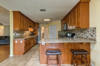 527 Tom Sawyer Ln, Crestview, FL 32536 - photo 7