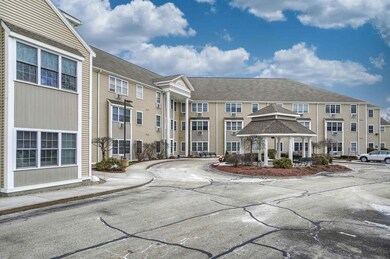 486 Nashua St unit 308, Milford, NH 03055 - photo 4