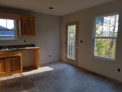 231 Swan Way 9