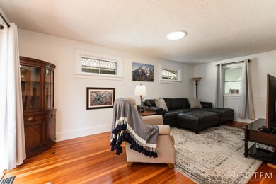 517 W Rosser Ave-7