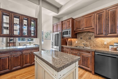 19506 Green Lakes Loop, Bend, OR 97702 - photo 7