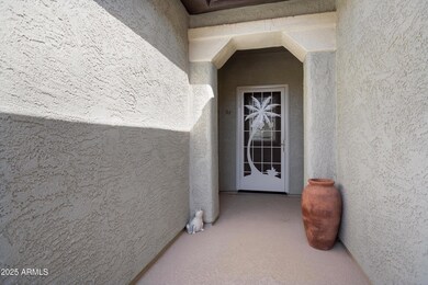 05-Entrance