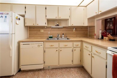 6095 N Sabal Palm Blvd unit 207, Tamarac, FL 33319 - photo 4