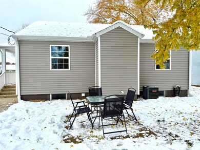 110 N Elder St, Mishawaka, IN 46544 - photo 6