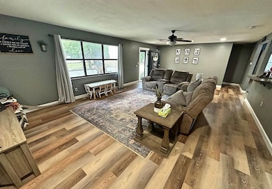 161 Chadwick Ln, Ardmore, OK 73401 - photo 3