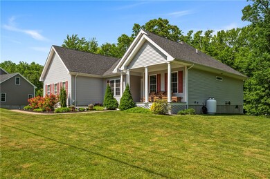 16 Vincent Way, Cumberland, RI 02864 - photo 2