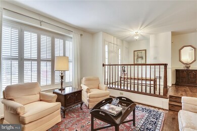 10728 Brewer House Rd, Rockville, MD 20852 - photo 3