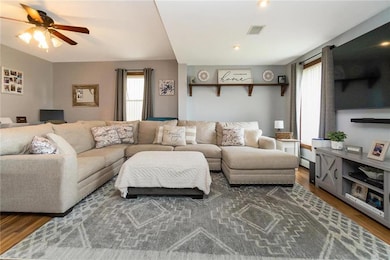 3418 Main St, Slatington, PA 18080 - photo 4