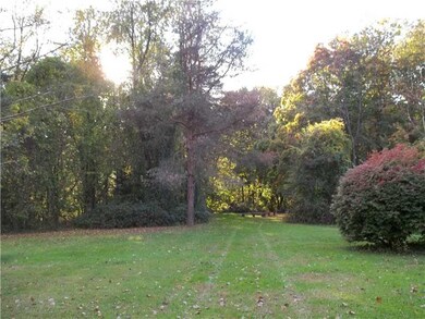 Yard/Garden. THE REAR YARD GOES BACK 1891 FEET FRO