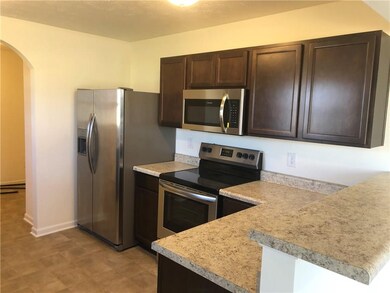 830 W 14th St, Greensburg, IN 47240 - photo 6