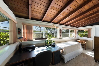 306 Maddock St Office_preview