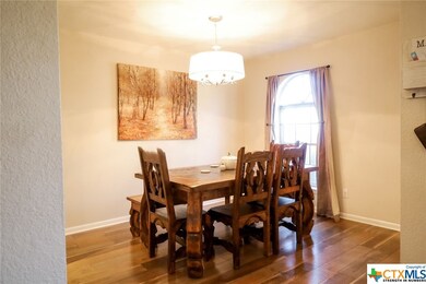 916 Valley Dr, Copperas Cove, TX 76522 - photo 3