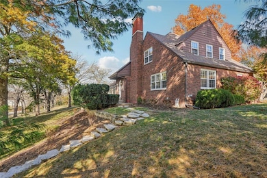 723 53rd St, Des Moines, IA 50312 - photo 2