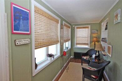 4 Vaughan Ave, Newport, RI 02840 - photo 3