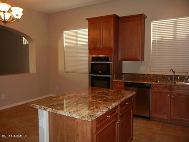 Kitchen Island / Breakfast bar