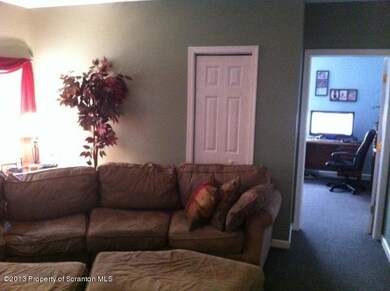 1444 Bryn Mawr Apt2 St, Scranton, PA 18504 - photo 2