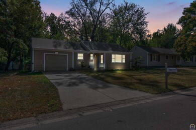 4207 SW 23rd St, Topeka, KS 66614 - photo 3