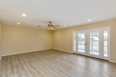 1046 S 72nd Place unit 5, Mesa, AZ 85208 - photo 3