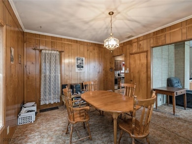 803 W 6th St S, Newton, IA 50208 - photo 6