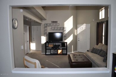 Living Room 05