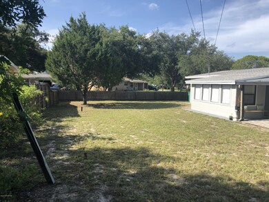 1302 S Stetson Dr, Cocoa, FL 32922 - photo 2