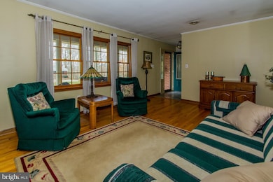 614 Blankner Rd, Sykesville, MD 21784 - photo 4