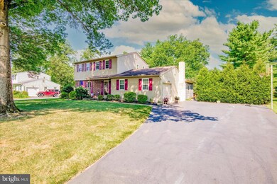 2748 Valley Woods Rd, Hatfield, PA 19440 - photo 2