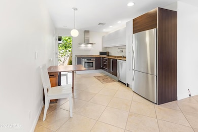 Modern Kitchen