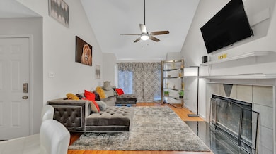 Open Concept Layout Make This Home Perfect For Ent