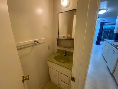 4908 N Winery Cir, Fresno, CA 93726 - photo 7