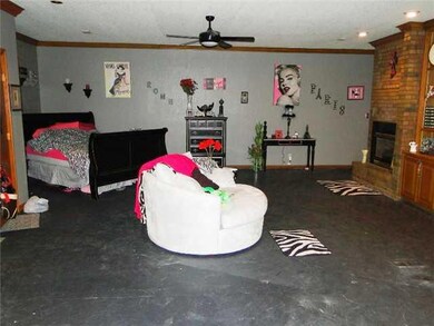 Den/Family/Great Room. This room is currently bein