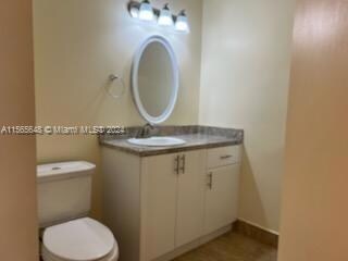 18326 NW 68th Ave unit L, Hialeah, FL 33015 - photo 3
