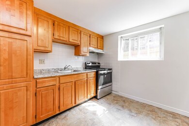 4090 Washington St unit 1, Roslindale, MA 02131 - photo 5
