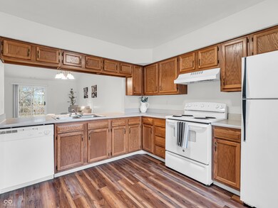 305 Woodberry Dr, Danville, IN 46122 - photo 5