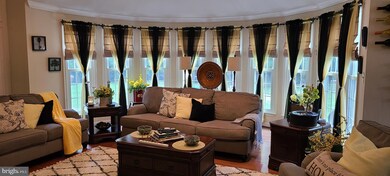 9271 Crescent Ln, La Plata, MD 20646 - photo 6