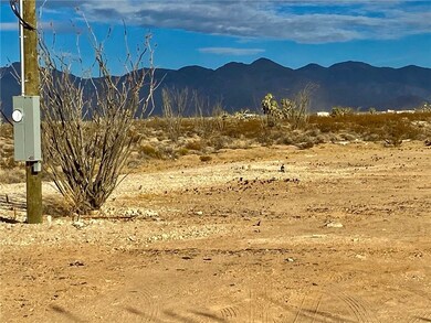 3050 S Dateland Rd, Yucca, AZ 86438 - photo 2