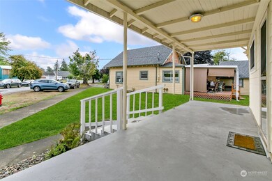 501 Corrin Ave SE, Orting, WA 98360 - photo 3