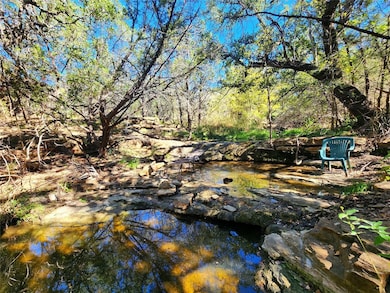 000 Forest Dr, Burnet, TX 78611 - photo 2