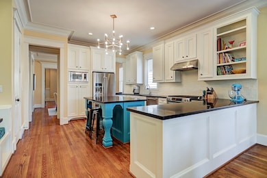 828 E 24th St, Houston, TX 77009 - photo 7