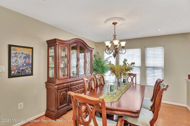 07-Dining Room
