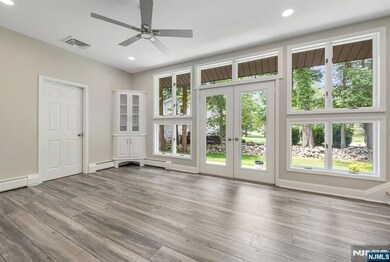 39 Edgewood Ave, Wyckoff, NJ 07481 - photo 6