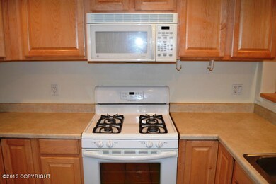 505 E 11th Ave unit 4, Anchorage, AK 99501 - photo 3